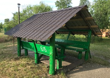 несколько беседок на 10 человек